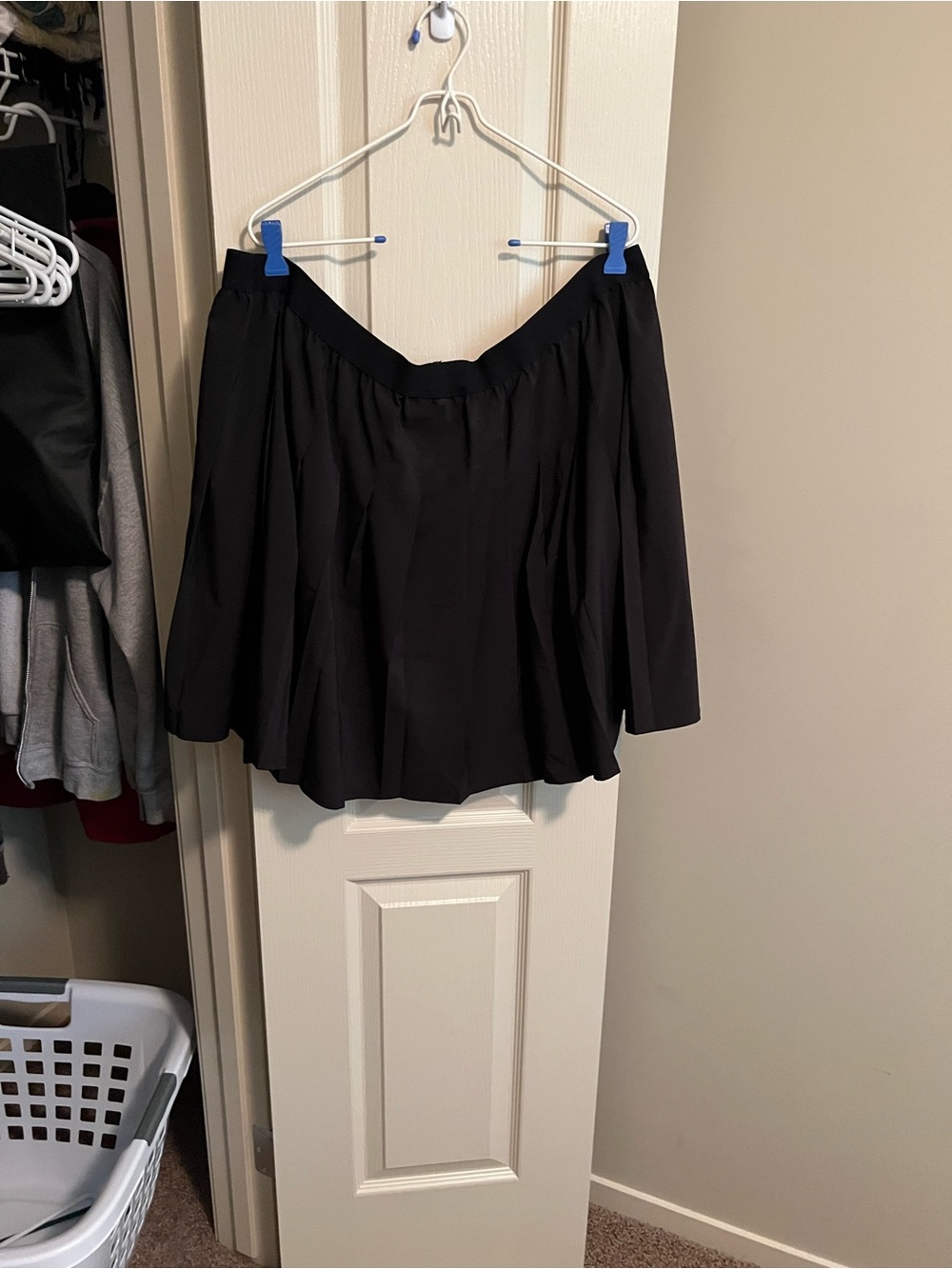 Women’s Black Pleated Skort